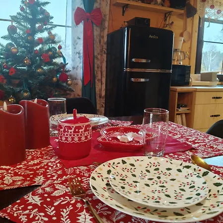 Jalowcowe Zacisze בית נופש